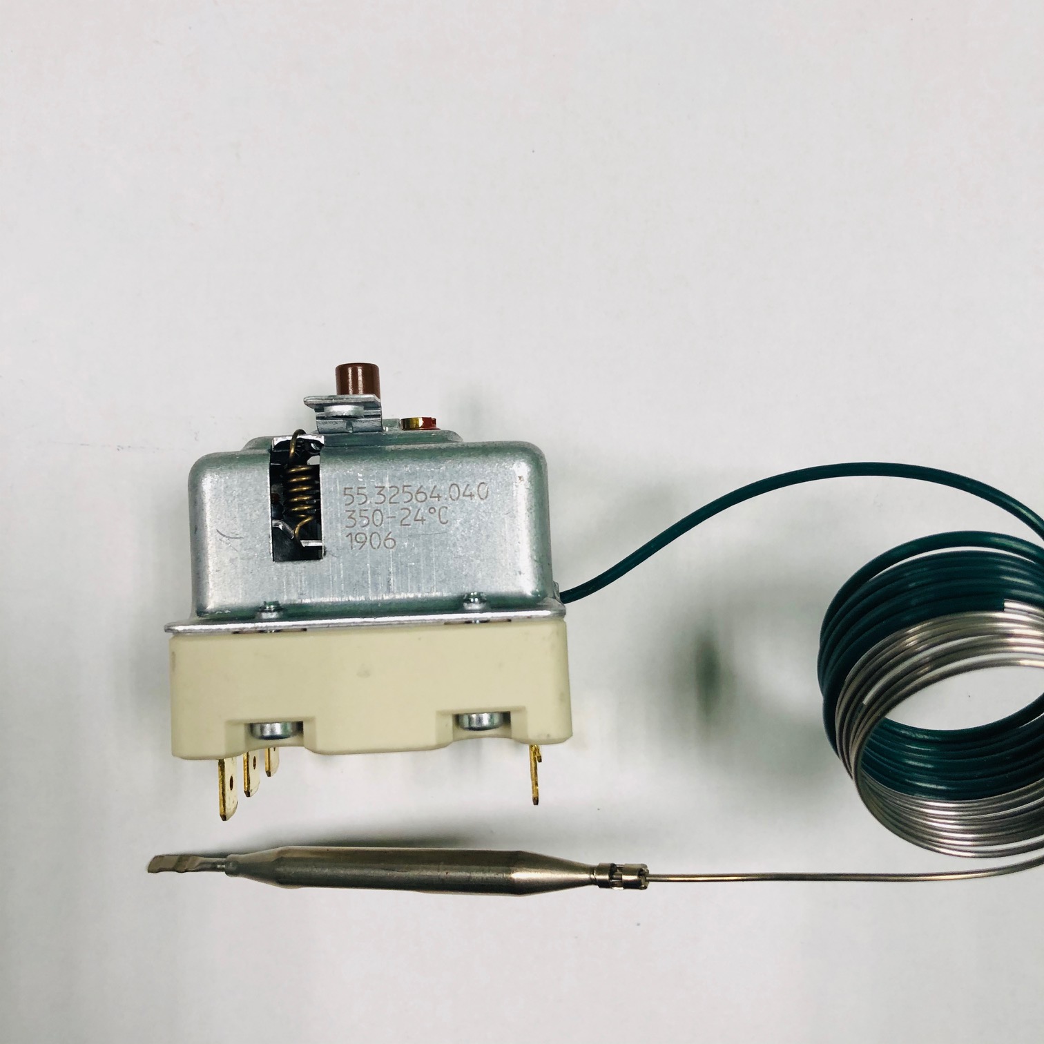 Терморегулятор-отсекатель капиллярный для духовки 350С, 3Р 55.32564.040